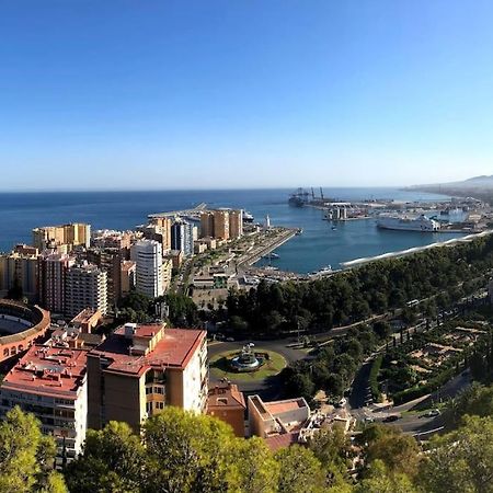 Luminoso Apartamento Con Garaje En El Centro Málaga Kültér fotó