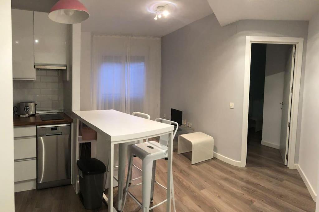 Luminoso Apartamento Con Garaje En El Centro Málaga Kültér fotó